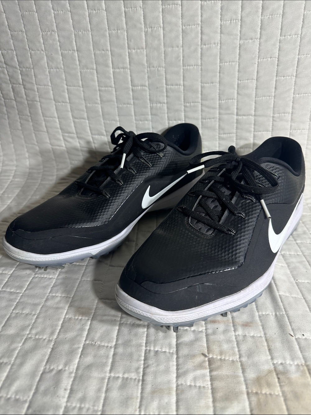 Nike React Vapor 2 black and white golf shoes